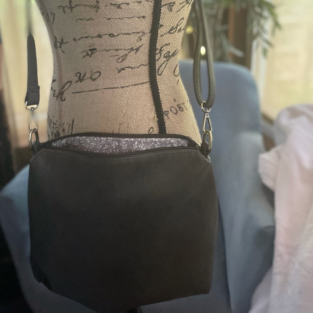 Joy Susan Shoulder Purse